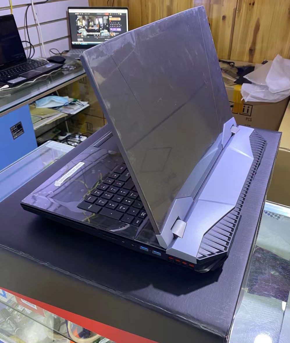 17.3 inch, IPS screen, 144Hz E-sports screen Gaming laptop - Image 6